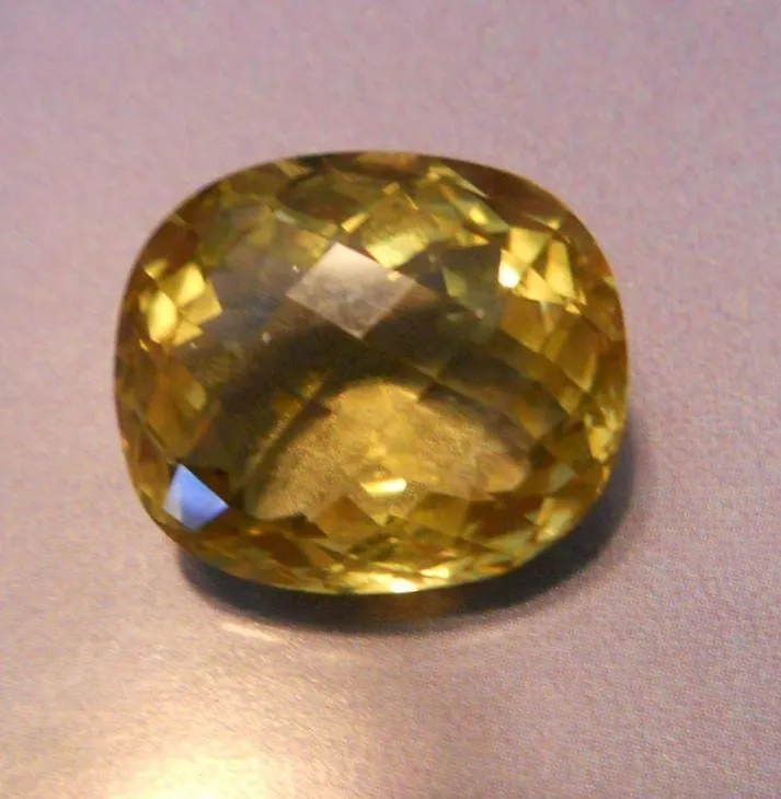 24.69 CTS. PINEAPPLE YELLOW FANCY CHECKERBOARD CUSHION CUT