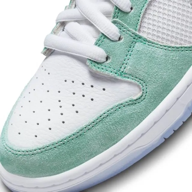 April Skateboards x Nike SB Dunk Low