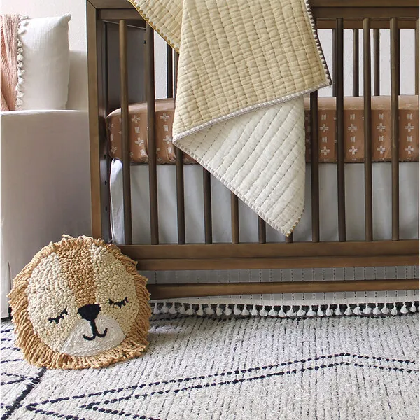 Crane Baby Lion Pillow, Kendi