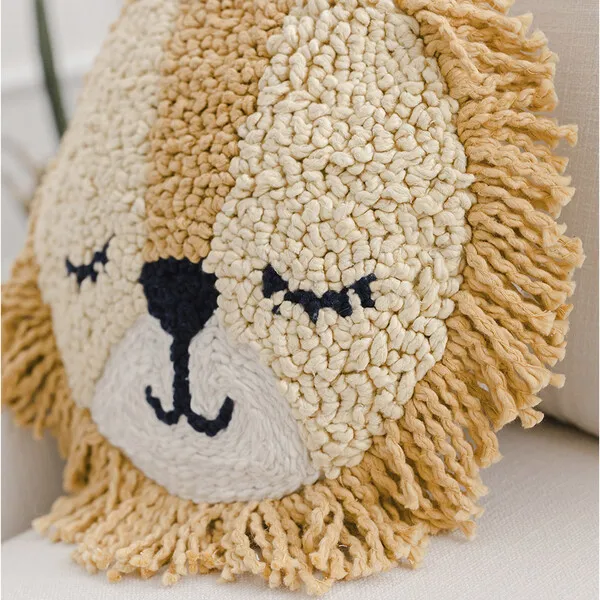 Crane Baby Lion Pillow, Kendi