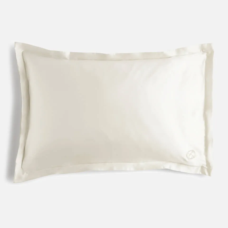 ESPA Home Oxford Edge Silk Pillowcase - Pearl White | Coggles