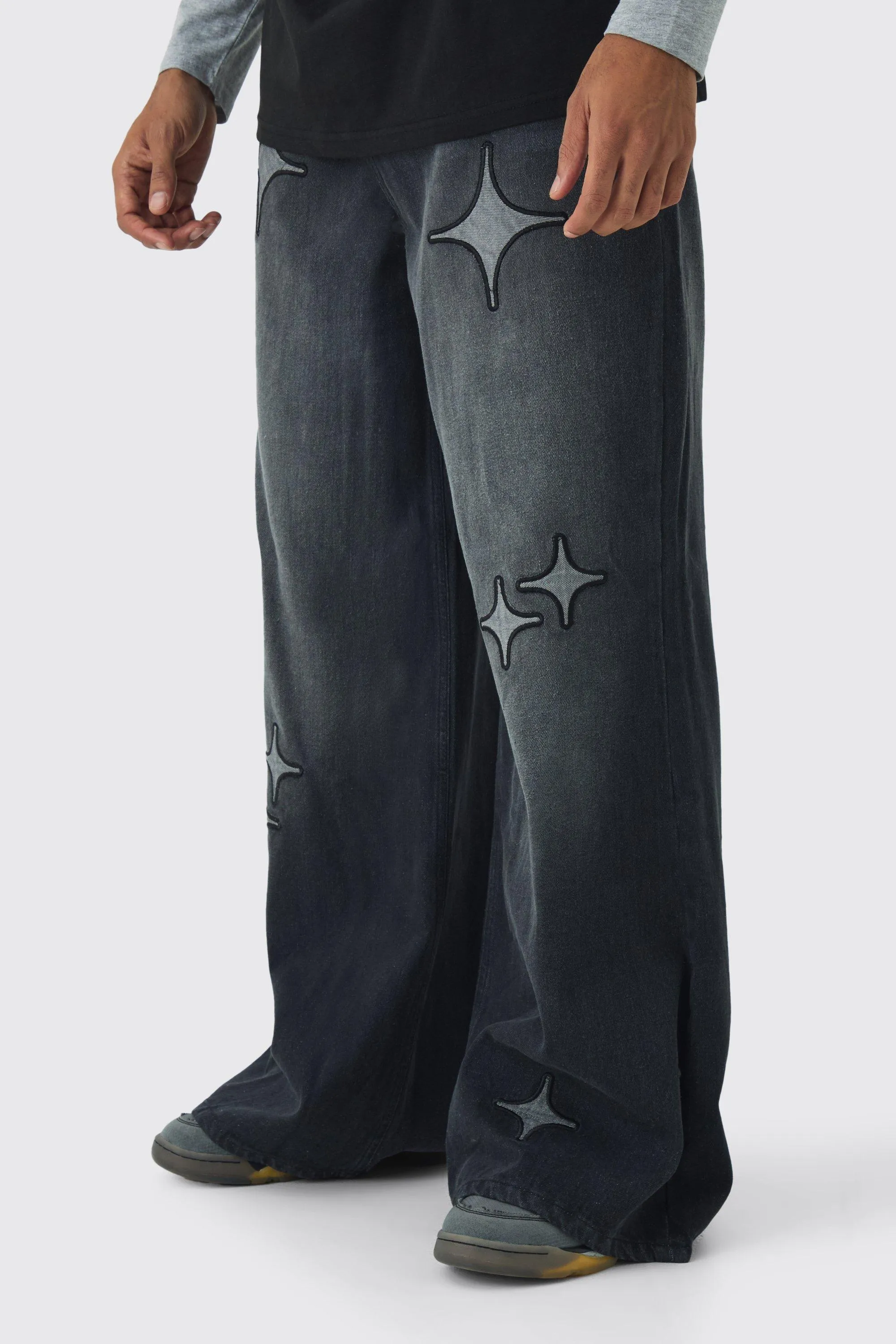 Extreme Baggy Star Applique Jeans