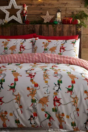 furn. White Santa's Workshop Reversible Duvet Cover and Pillowcase Set