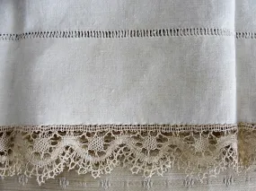 GORGEOUS Antique French Natural Linen Pillowcase,Bobbin Lace Trim,Fine Vintage Linens, French Country Farmhouse Decor,Collectibl