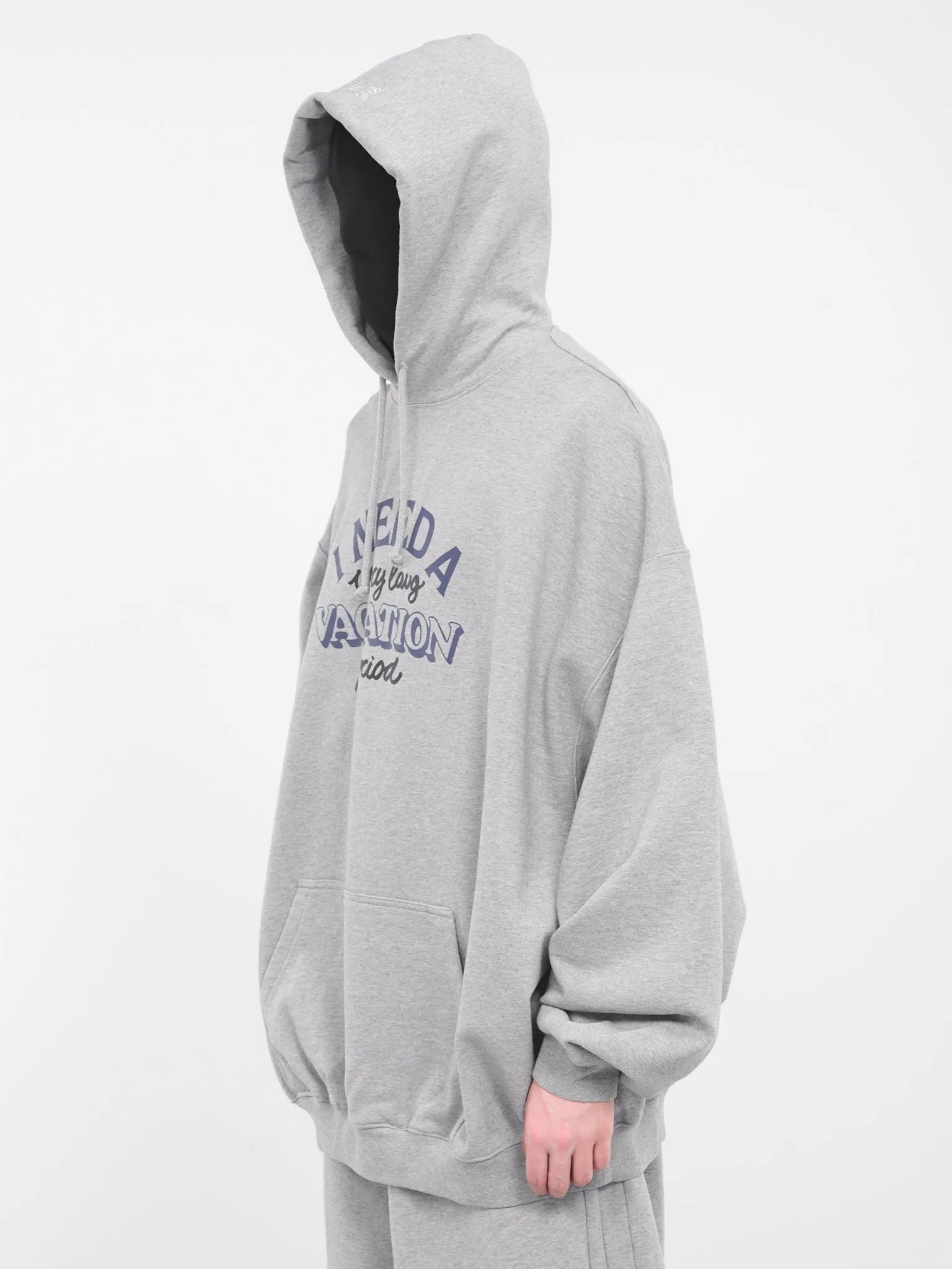 'I Need A Vacation' Hoodie (UE64HD260G-GREY-MELANGE)