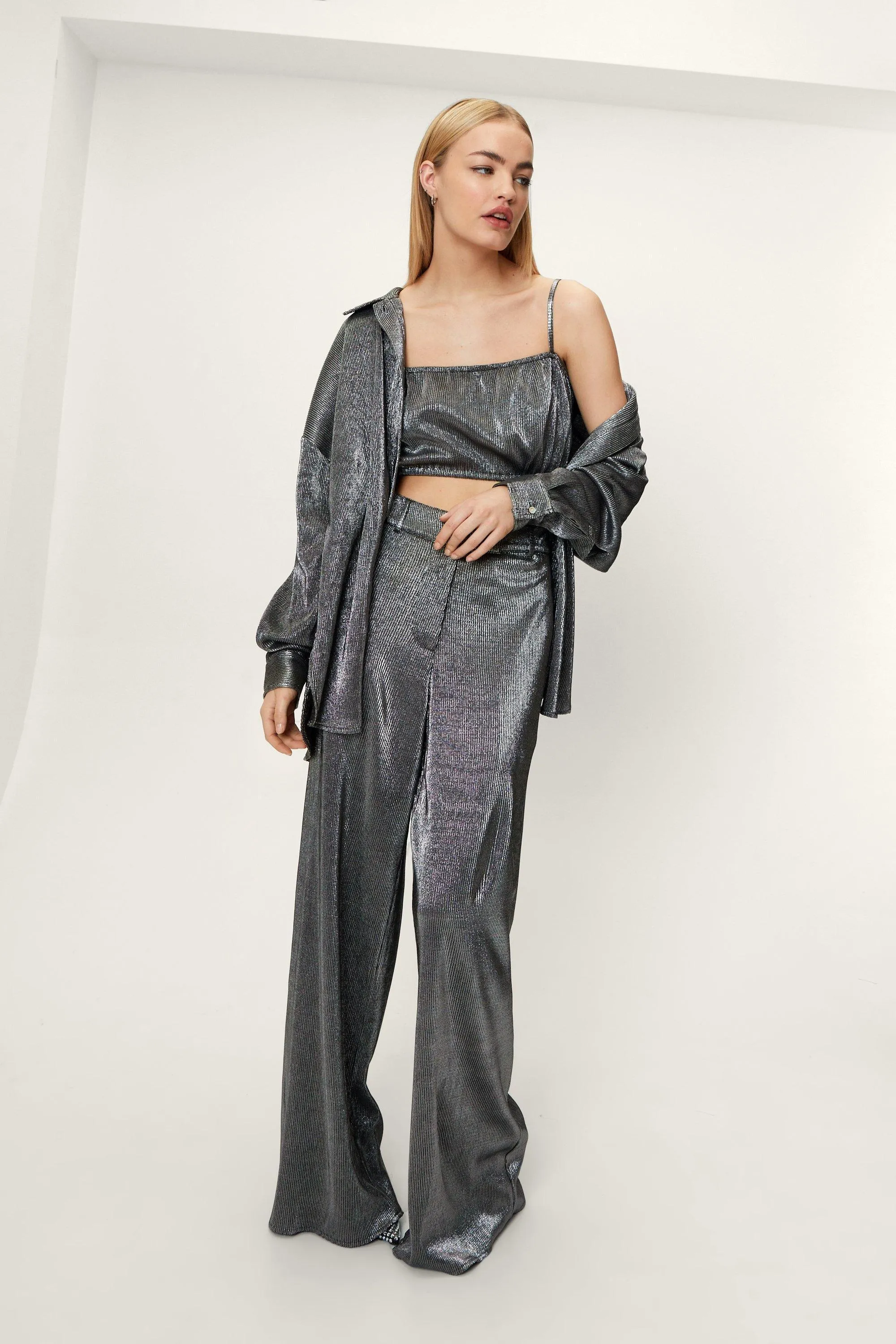 Metallic Plisse Wide Leg Pants