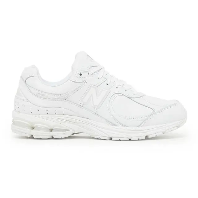 New balance 2002r (triple white leather/ munsell white) men us 8-