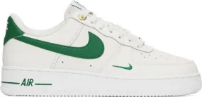 Nike White Air Force 1 '07 Sneakers