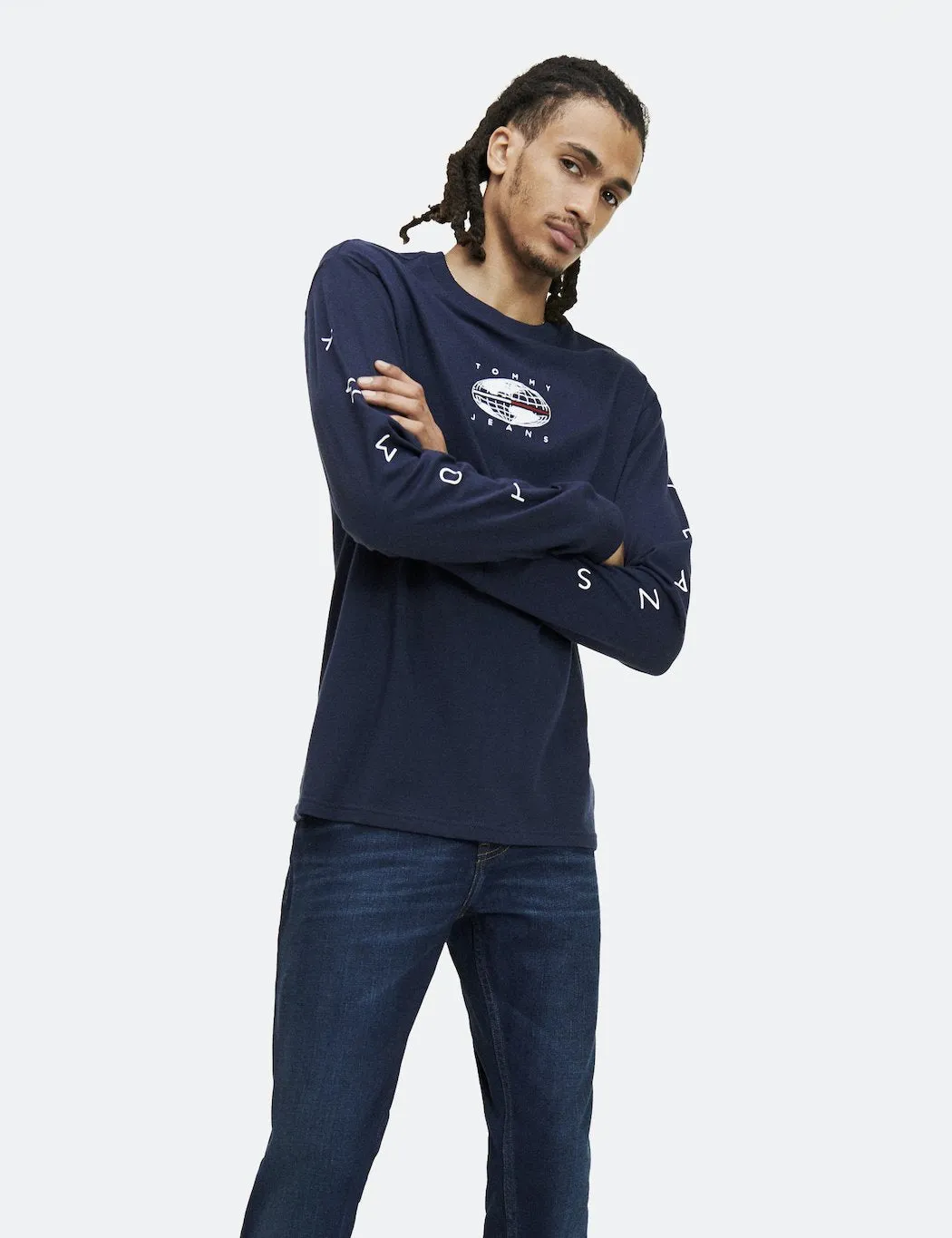 Tommy Jeans Novel Logo Long Sleeve T-Shirt - Black Iris/Navy Blue