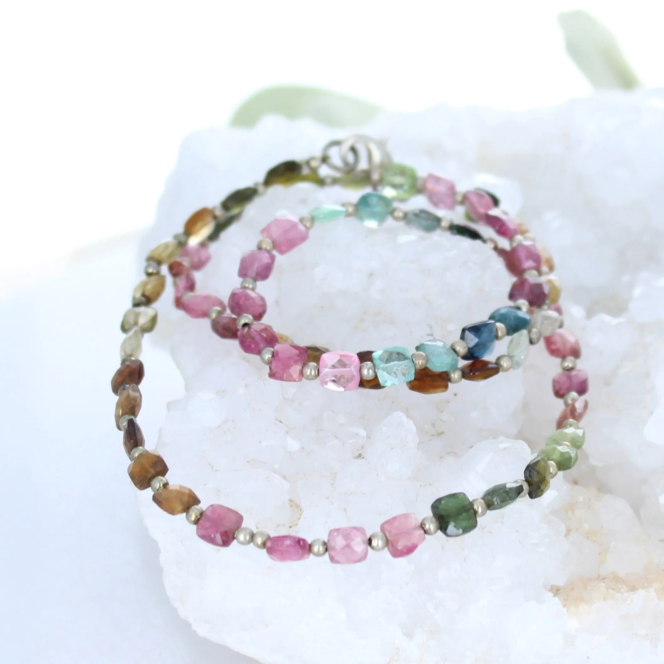 TOURMALINE Beads Necklace 20 Faceted Cushions